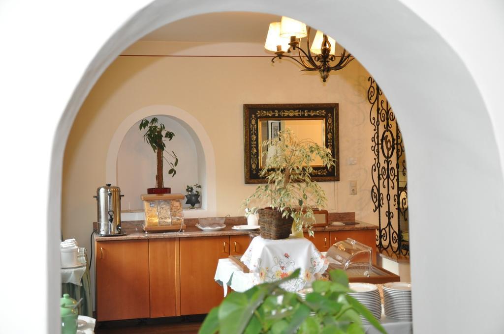 Hotel Post Großkirchheim Buitenkant foto