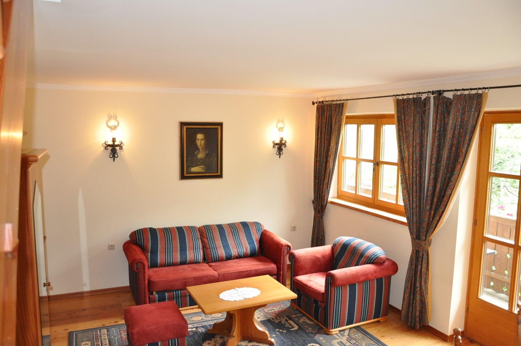 Hotel Post Großkirchheim Buitenkant foto