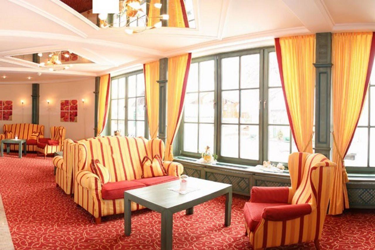 Hotel Post Großkirchheim Buitenkant foto
