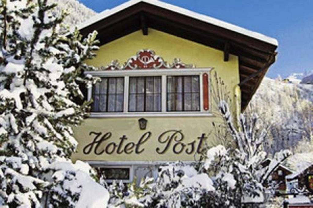 Hotel Post Großkirchheim Buitenkant foto